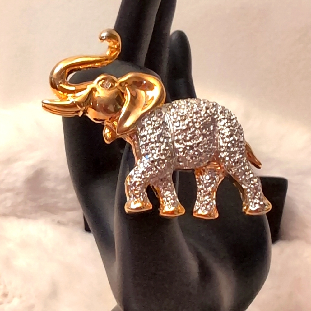 Gold Toned and Stoned Elephant Brooch